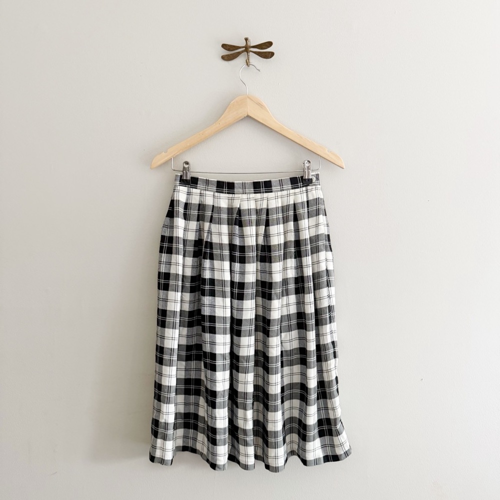 Vintage Classic Black and White Plaid Pleated Midi Skirt size small 6